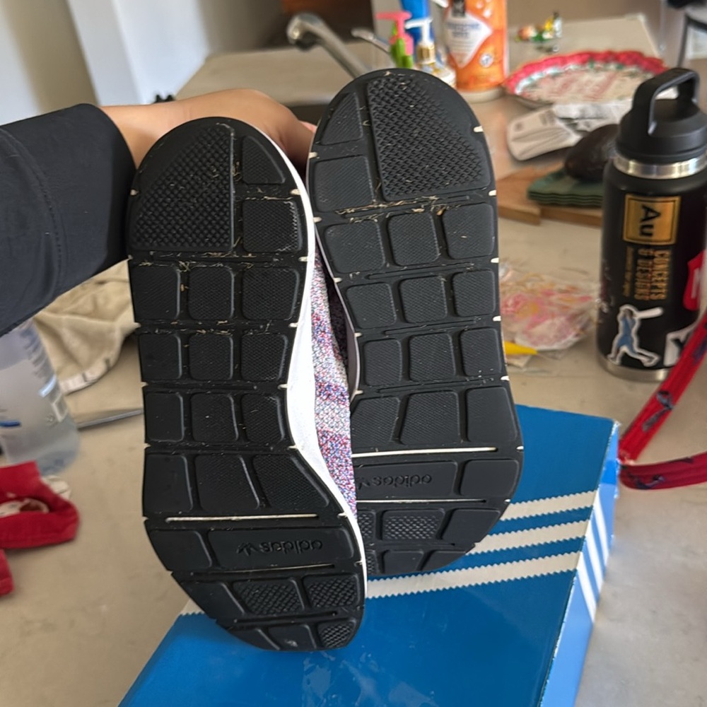 Adidas Swift Run - Picture 6 of 6